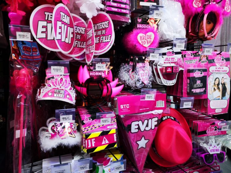 Accessoires déguisement - : masques, chapeaux, perruques (12